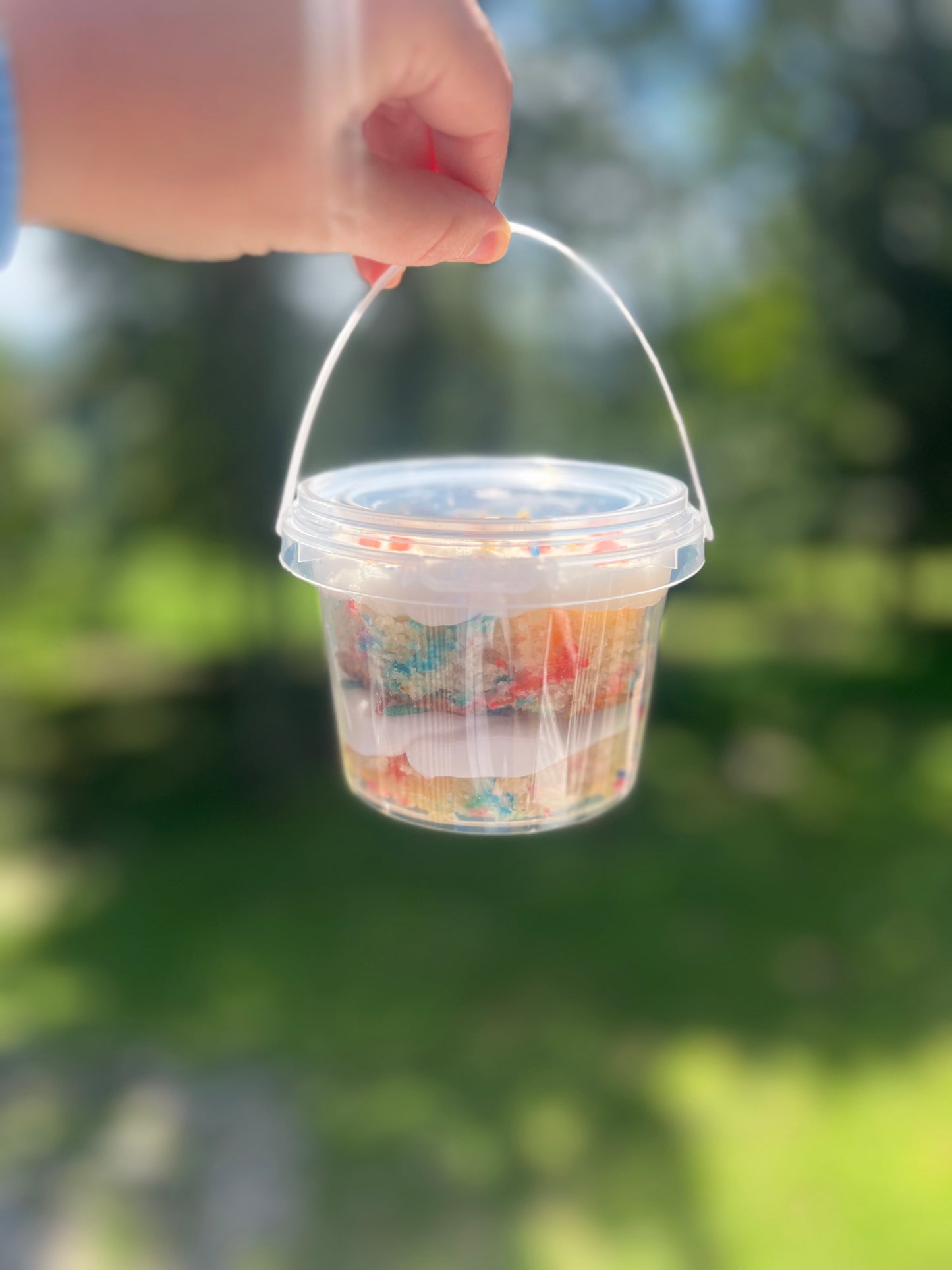 Bucket Cakes